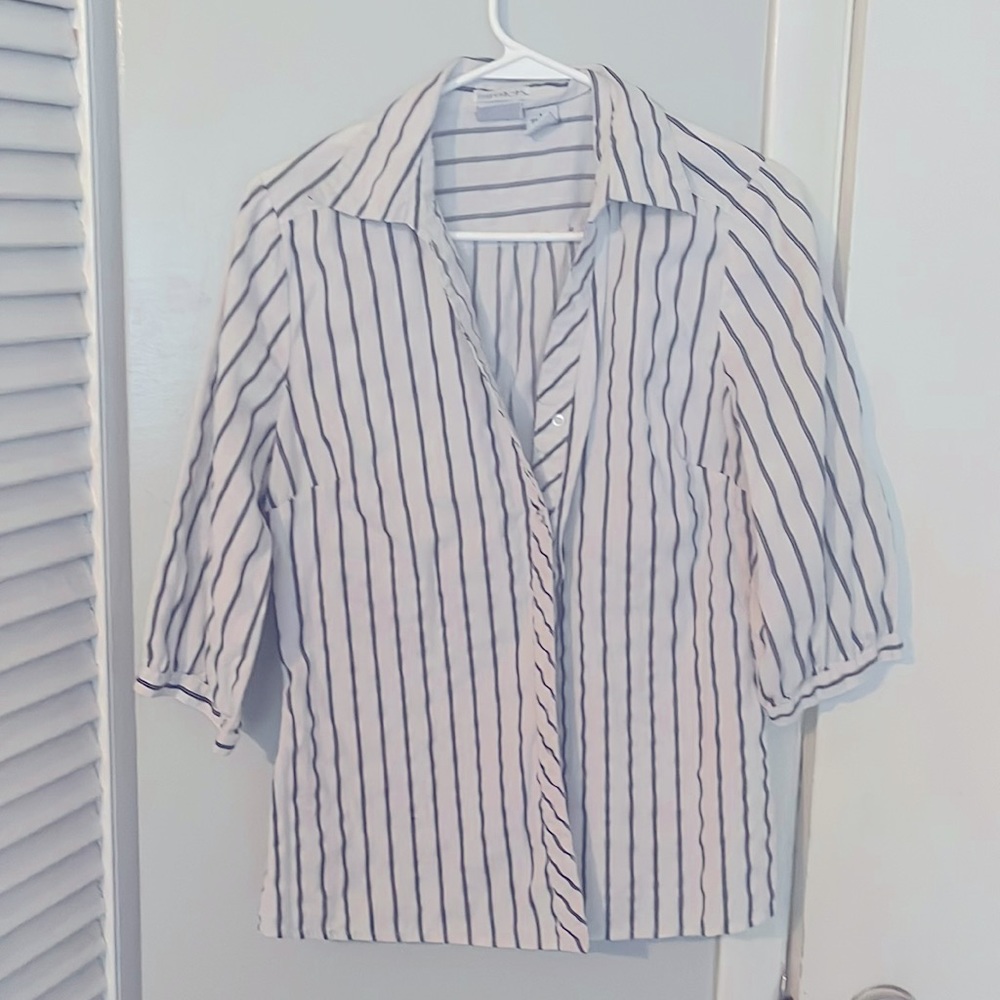 Blouse lightly worn